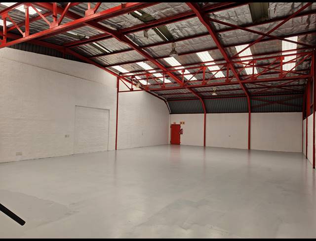 390M² MINI FACTORY TO LET IN KYA SANDS